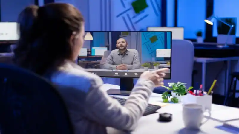 Engage and Expand: Interactive Strategies for Remote Live Streams