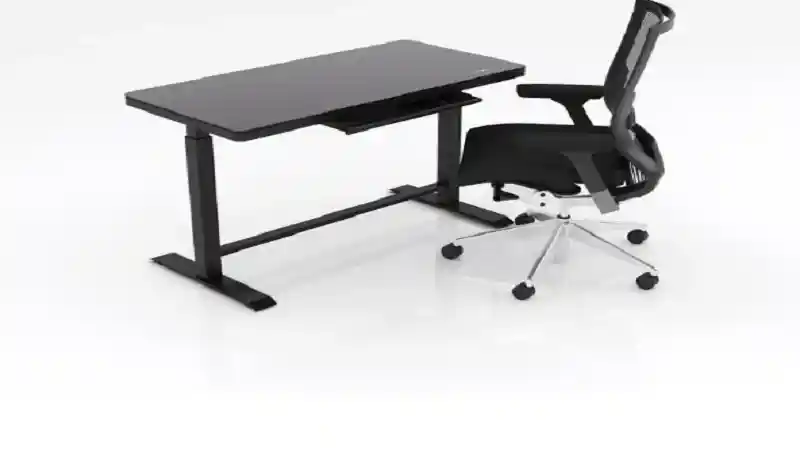 Choosing the Perfect Desks to Enhance Your Office Space